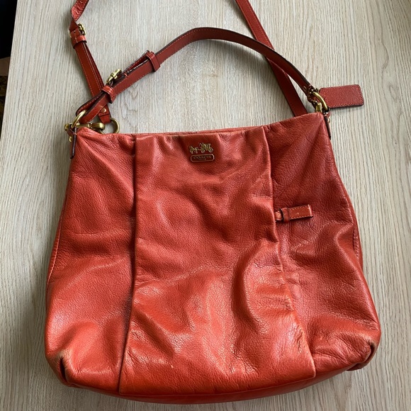 Coach leather shoulder bag - Picture 2 of 5